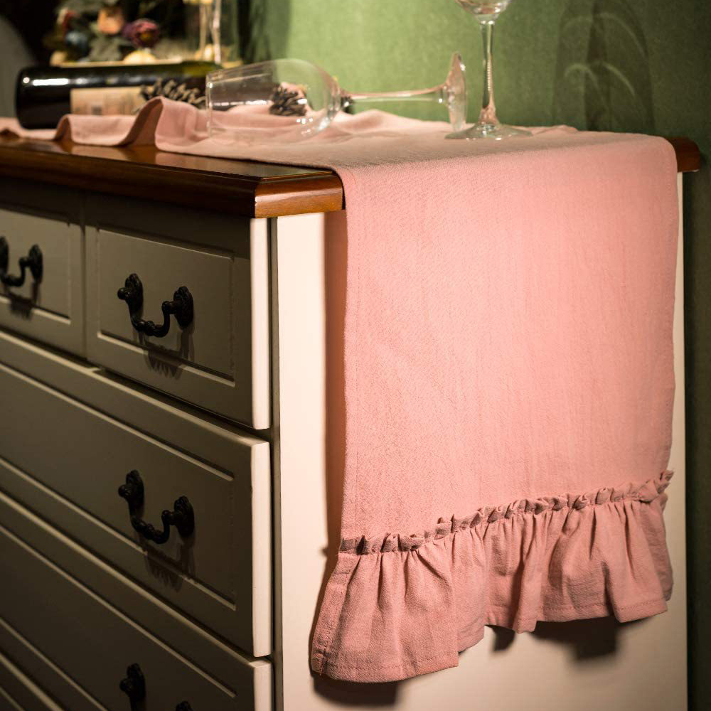 Cotton Ruffles Table Runner Ev - Christmas Table Runner 评论和价格