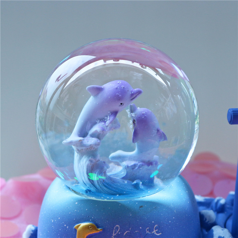 Dolphin Hourglass Timer Crysta - Snow Globe Musical 评论和价格